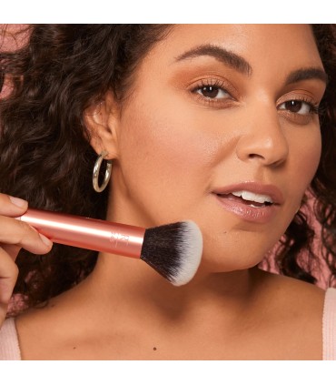 Brocha EVERYTHIG FACE brush REAL TECHNIQUES