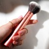 Brocha EVERYTHIG FACE brush REAL TECHNIQUES