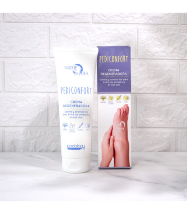 Crema REGENERADORA para pies PEDICONFORT de Noche y Día