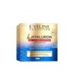 Crema rellenadora multinutritiva con retinol y ácido hialurónico 60+ Eveline