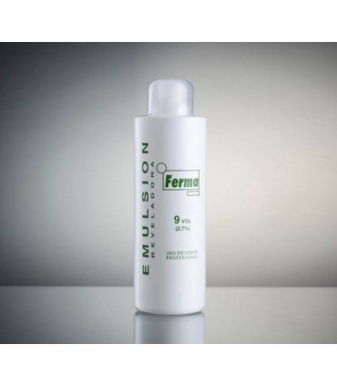Emulsion de 9 volumenes ideal para tintes semivegetales o matizadores.