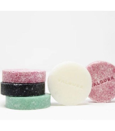 Gel baño sólido carbón activo MOON de Valquer