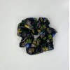 Goma tela negra con flores Araban